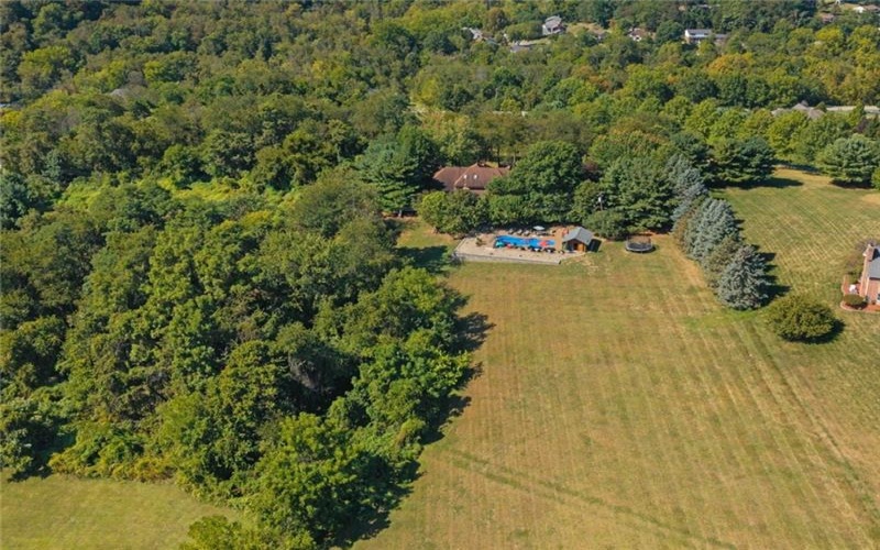 338 Quarry Rd, Washington, 15301, 5 Bedrooms Bedrooms, 14 Rooms Rooms,3.2 BathroomsBathrooms,Residential,For Sale,Quarry Rd,1732671