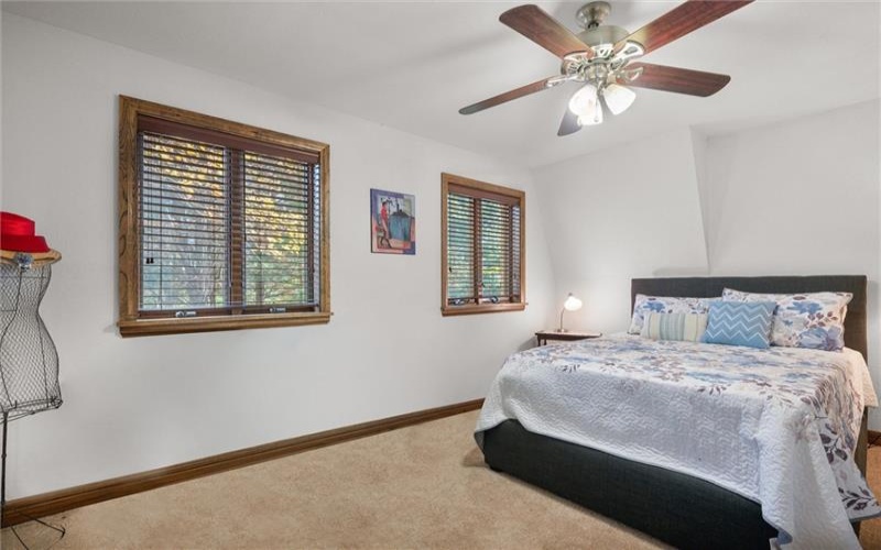 338 Quarry Rd, Washington, 15301, 5 Bedrooms Bedrooms, 14 Rooms Rooms,3.2 BathroomsBathrooms,Residential,For Sale,Quarry Rd,1732671