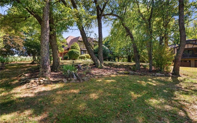 338 Quarry Rd, Washington, 15301, 5 Bedrooms Bedrooms, 14 Rooms Rooms,3.2 BathroomsBathrooms,Residential,For Sale,Quarry Rd,1732671