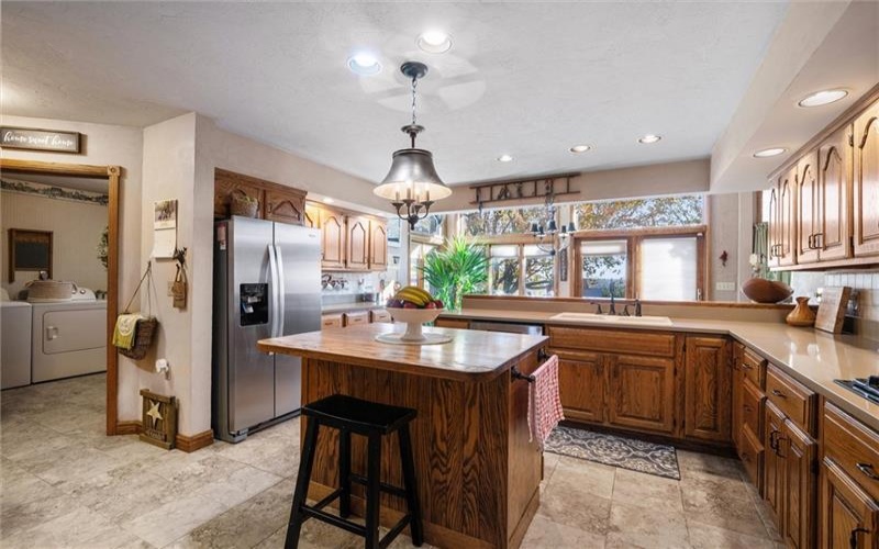 338 Quarry Rd, Washington, 15301, 5 Bedrooms Bedrooms, 14 Rooms Rooms,3.2 BathroomsBathrooms,Residential,For Sale,Quarry Rd,1732671