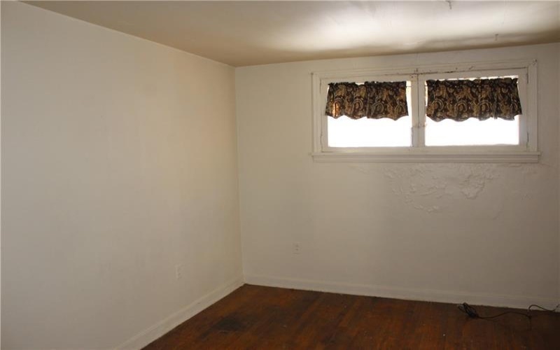 569 Linden Way, Donora, 15033, 2 Bedrooms Bedrooms, 6 Rooms Rooms,1 BathroomBathrooms,Residential,For Sale,Linden Way,1755819