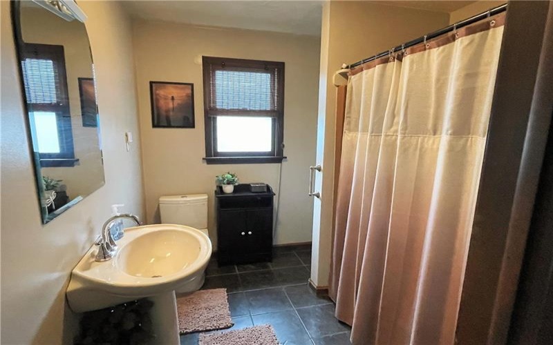1190 LEEDS AVENUE, Monessen, 15062, 3 Bedrooms Bedrooms, 7 Rooms Rooms,2 BathroomsBathrooms,Residential,For Sale,LEEDS AVENUE,1757418