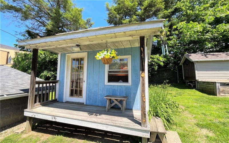 1190 LEEDS AVENUE, Monessen, 15062, 3 Bedrooms Bedrooms, 7 Rooms Rooms,2 BathroomsBathrooms,Residential,For Sale,LEEDS AVENUE,1757418