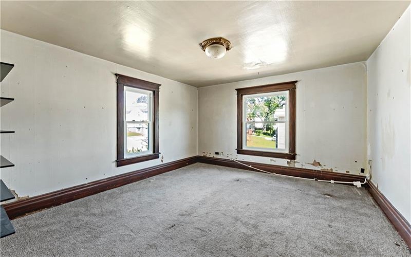 228 4th St, Greensburg, 15601, 3 Bedrooms Bedrooms, ,1 BathroomBathrooms,Residential,For Sale,4th St,1757432