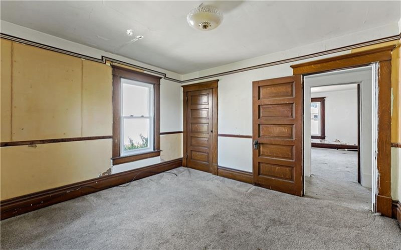 228 4th St, Greensburg, 15601, 3 Bedrooms Bedrooms, ,1 BathroomBathrooms,Residential,For Sale,4th St,1757432