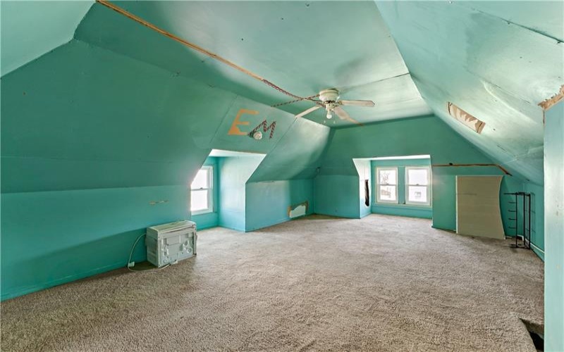 228 4th St, Greensburg, 15601, 3 Bedrooms Bedrooms, ,1 BathroomBathrooms,Residential,For Sale,4th St,1757432