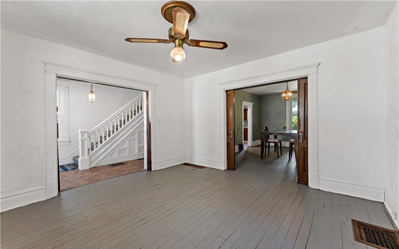 228 4th St, Greensburg, 15601, 3 Bedrooms Bedrooms, ,1 BathroomBathrooms,Residential,For Sale,4th St,1757432