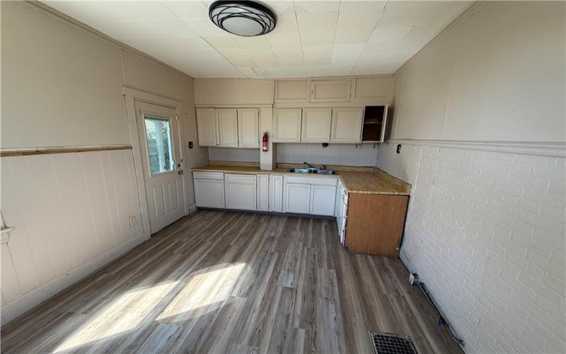 501 8th St, Charleroi, 15022, 3 Bedrooms Bedrooms, 6 Rooms Rooms,2 BathroomsBathrooms,Residential,For Sale,8th St,1757920
