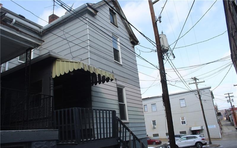 577 Linden Way, Donora, 15033, 2 Bedrooms Bedrooms, 6 Rooms Rooms,1 BathroomBathrooms,Residential,For Sale,Linden Way,1757933