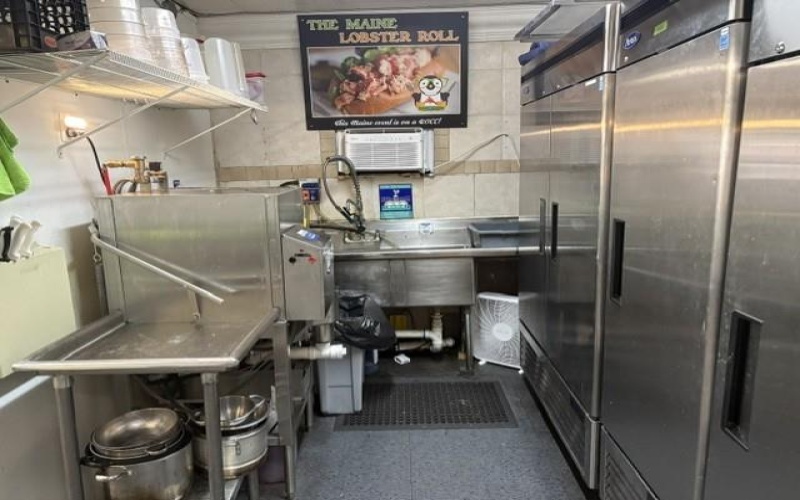 223 4th St, Irwin, 15642, ,Commercial-industrial-business,For Sale,4th St,1757969
