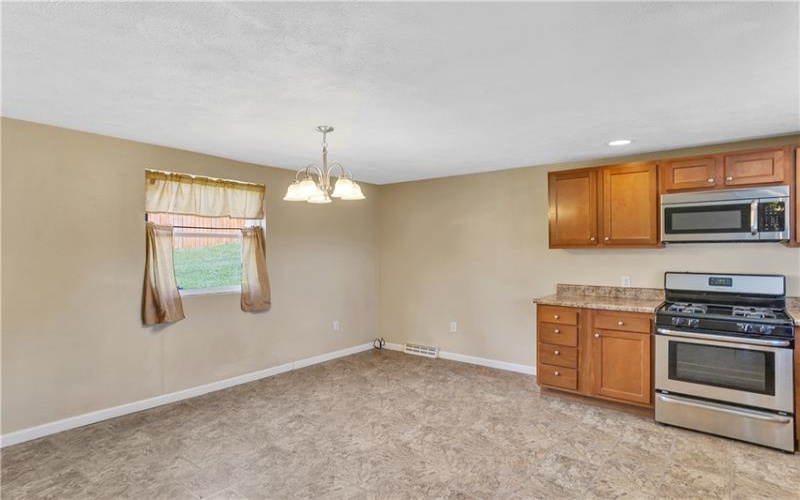 402 Highland Street, Herminie, 15637, 3 Bedrooms Bedrooms, 5 Rooms Rooms,1.1 BathroomsBathrooms,Residential,For Sale,Highland Street,1757990