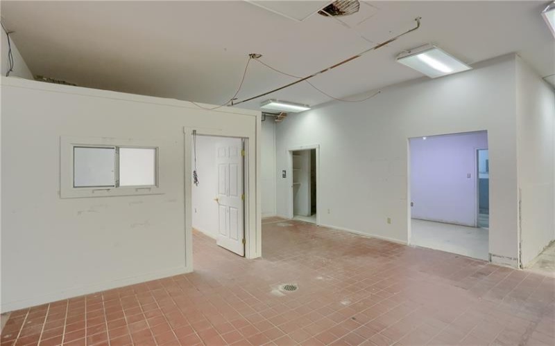 1729 B Rostraver Rd, Belle Vernon, 15012, ,Commercial-industrial-business,For Sale,Rostraver Rd,1757943