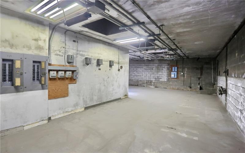 1729 B Rostraver Rd, Belle Vernon, 15012, ,Commercial-industrial-business,For Sale,Rostraver Rd,1757943