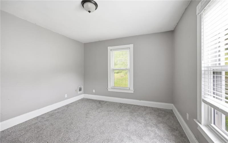 989 Brownstown Rd, Larimer, 15647, 3 Bedrooms Bedrooms, 6 Rooms Rooms,1 BathroomBathrooms,Residential,For Sale,Brownstown Rd,1758018