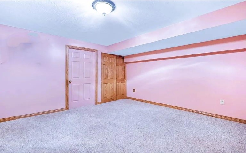 401 Lexington Dr, Greensburg, 15601, 4 Bedrooms Bedrooms, ,2.2 BathroomsBathrooms,Residential,For Sale,Lexington Dr,1741753