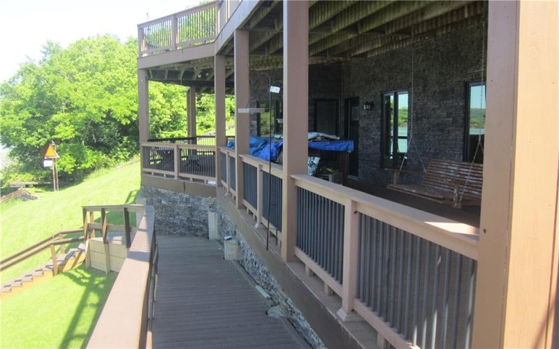 00 Water Street, 15357, 15357, 4 Bedrooms Bedrooms, 13 Rooms Rooms,3.1 BathroomsBathrooms,Residential,For Sale,Water Street,1758309