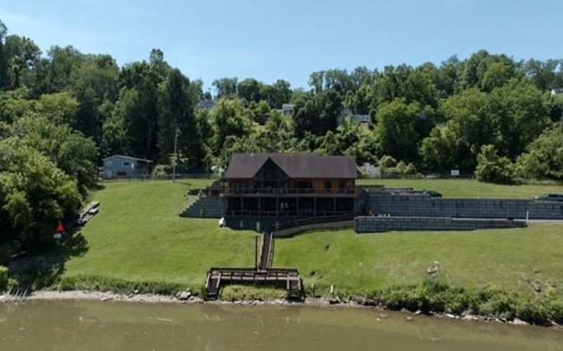 00 Water Street, 15357, 15357, 4 Bedrooms Bedrooms, 13 Rooms Rooms,3.1 BathroomsBathrooms,Residential,For Sale,Water Street,1758309