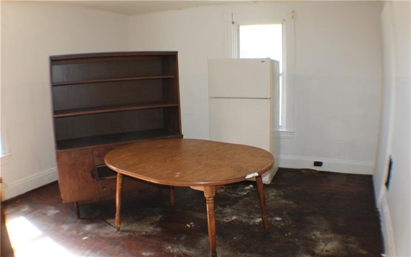 580 Thompson Ave, Donora, 15033, ,Multi-unit,For Sale,Thompson Ave,1757910