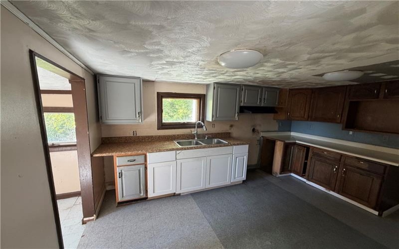 519-521 1st St, Charleroi, 15022, ,Multi-unit,For Sale,1st St,1757950
