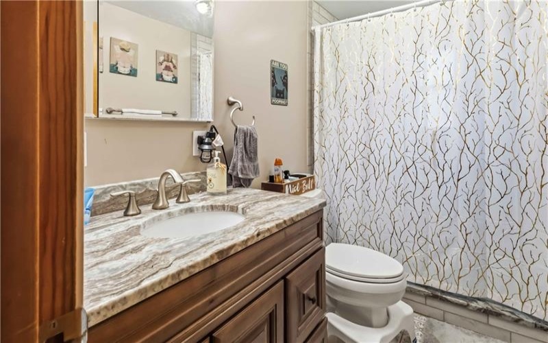 1040 Mace Street, Greensburg, 15601, 3 Bedrooms Bedrooms, 9 Rooms Rooms,2 BathroomsBathrooms,Residential,For Sale,Mace Street,1758032