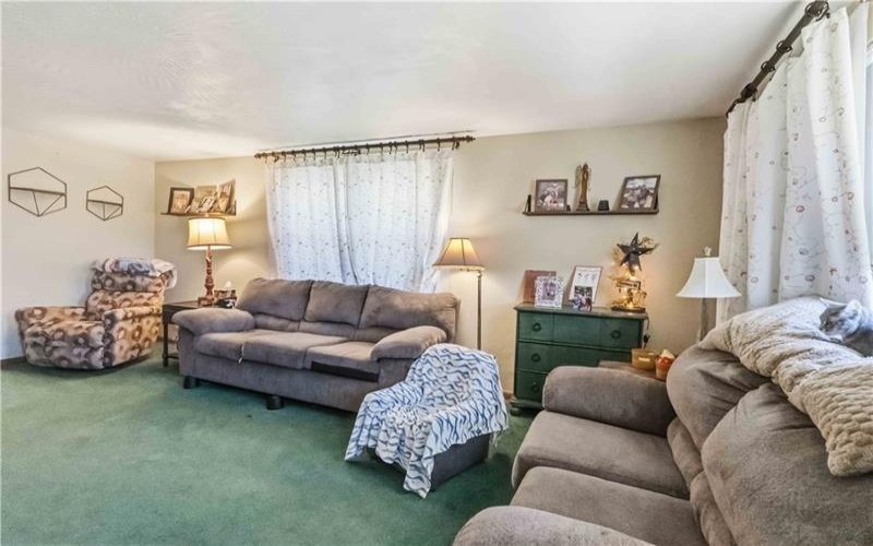 1040 Mace Street, Greensburg, 15601, 3 Bedrooms Bedrooms, 9 Rooms Rooms,2 BathroomsBathrooms,Residential,For Sale,Mace Street,1758032
