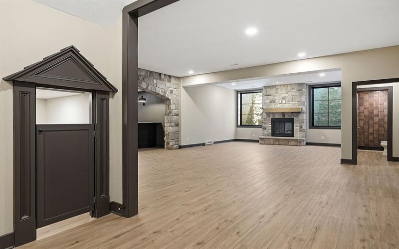 113 Victor Street, Venetia, 15367, 6 Bedrooms Bedrooms, 14 Rooms Rooms,6.1 BathroomsBathrooms,Residential,For Sale,Victor Street,1758067