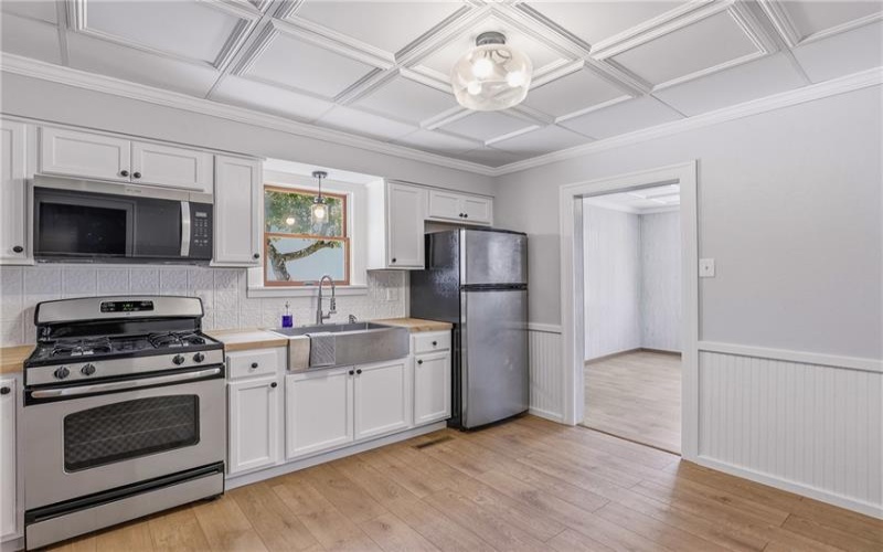 618 First Ave, Central City, 15926, 2 Bedrooms Bedrooms, ,1 BathroomBathrooms,Residential,For Sale,First Ave,1758136