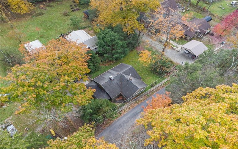 211 Ironwood Rd, Somerset, 15501, 3 Bedrooms Bedrooms, ,1 BathroomBathrooms,Residential,For Sale,Ironwood Rd,1758161