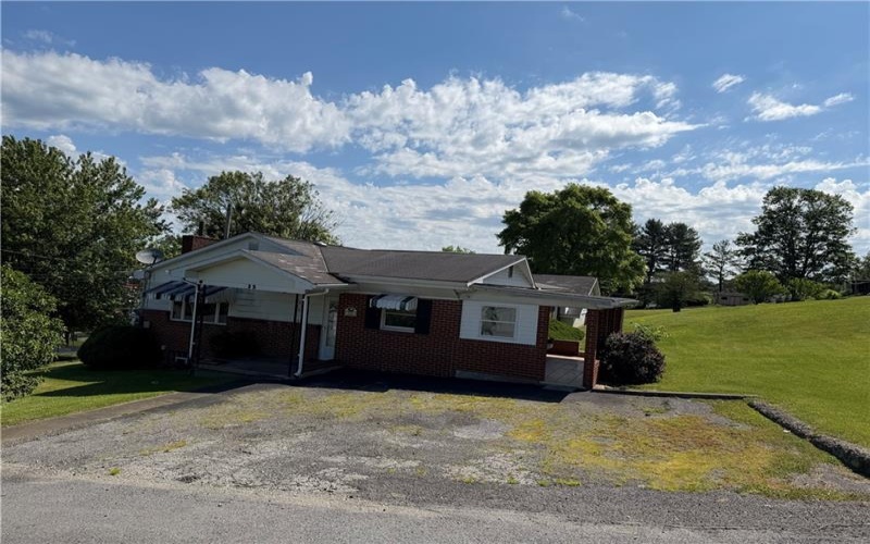 355 Doty Street, Waynesburg, 15370, 3 Bedrooms Bedrooms, 7 Rooms Rooms,1.1 BathroomsBathrooms,Residential,For Sale,Doty Street,1758195