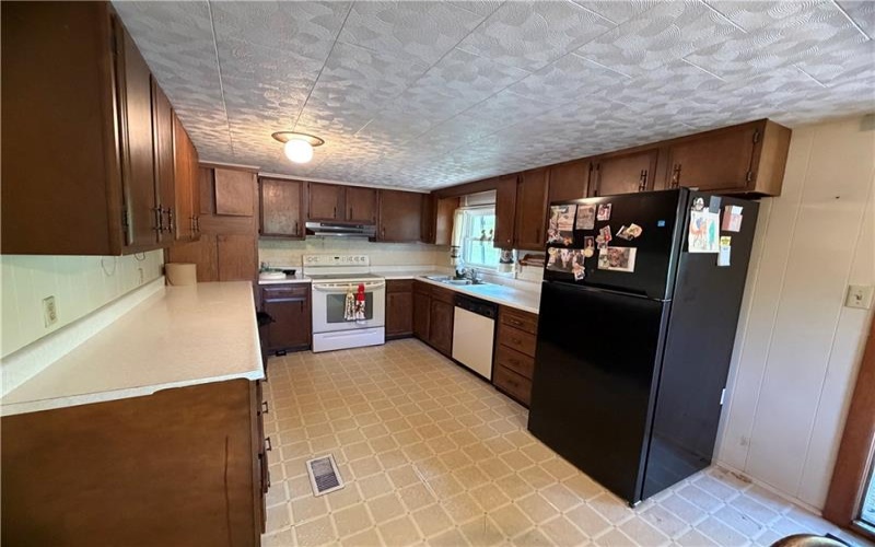 355 Doty Street, Waynesburg, 15370, 3 Bedrooms Bedrooms, 7 Rooms Rooms,1.1 BathroomsBathrooms,Residential,For Sale,Doty Street,1758195