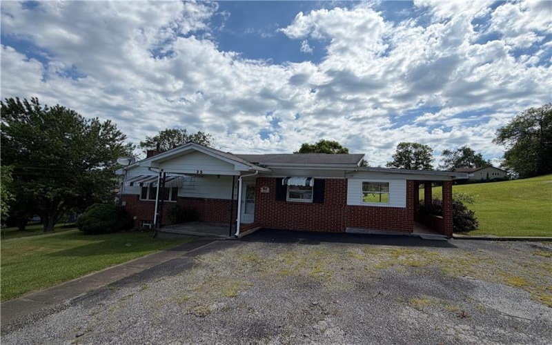 355 Doty Street, Waynesburg, 15370, 3 Bedrooms Bedrooms, 7 Rooms Rooms,1.1 BathroomsBathrooms,Residential,For Sale,Doty Street,1758195