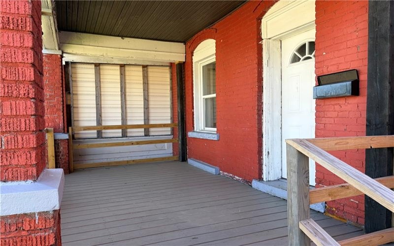 521 1st St., Charleroi, 15022, 5 Bedrooms Bedrooms, 8 Rooms Rooms,1 BathroomBathrooms,Residential,For Sale,1st St.,1758208