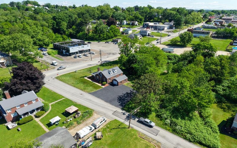 2550 Leechburg ROAD, Lower Burrell, 15068, ,Commercial-industrial-business,For Sale,Leechburg,1758258