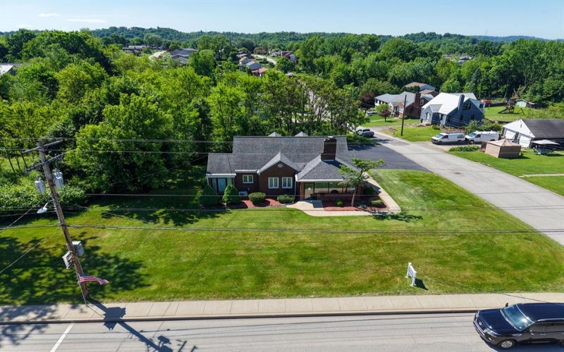 2550 Leechburg ROAD, Lower Burrell, 15068, ,Commercial-industrial-business,For Sale,Leechburg,1758258