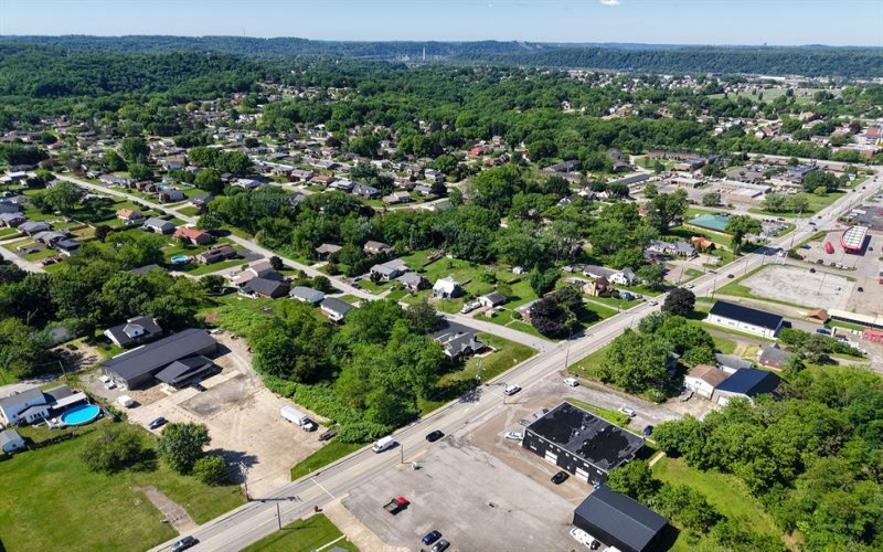 2550 Leechburg ROAD, Lower Burrell, 15068, ,Commercial-industrial-business,For Sale,Leechburg,1758258