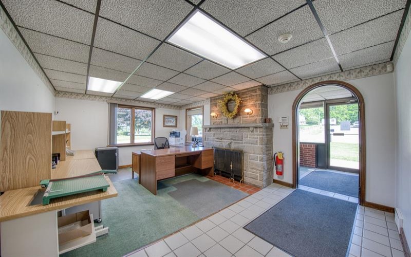 2550 Leechburg ROAD, Lower Burrell, 15068, ,Commercial-industrial-business,For Sale,Leechburg,1758258