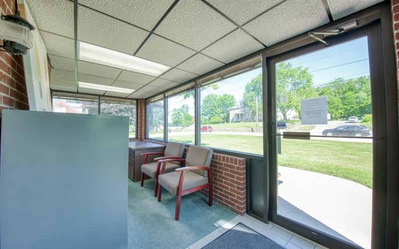 2550 Leechburg ROAD, Lower Burrell, 15068, ,Commercial-industrial-business,For Sale,Leechburg,1758258