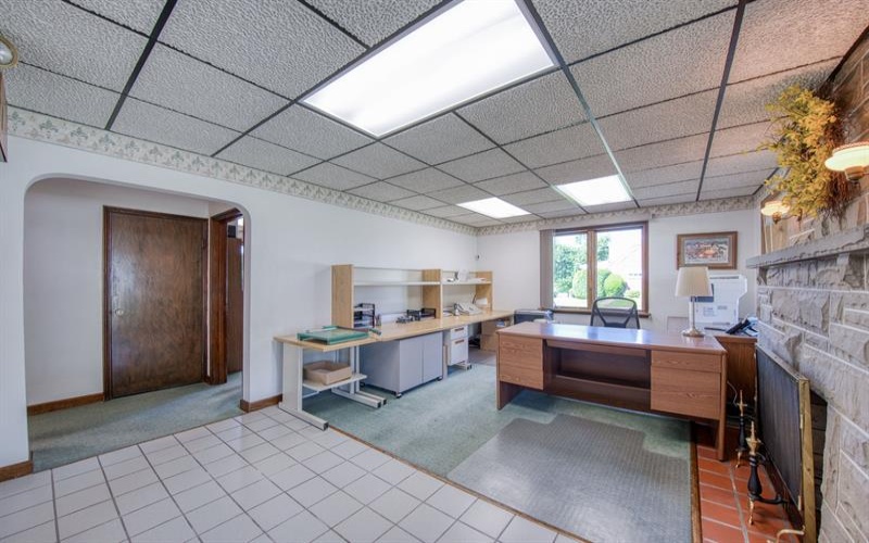 2550 Leechburg ROAD, Lower Burrell, 15068, ,Commercial-industrial-business,For Sale,Leechburg,1758258