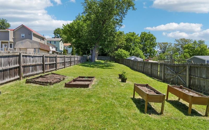 240 Jefferson, Canonsburg, 15317, 3 Bedrooms Bedrooms, 6 Rooms Rooms,1 BathroomBathrooms,Residential,For Sale,Jefferson,1758289