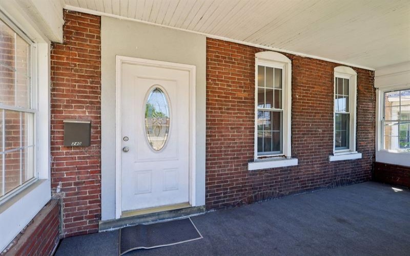240 Jefferson, Canonsburg, 15317, 3 Bedrooms Bedrooms, 6 Rooms Rooms,1 BathroomBathrooms,Residential,For Sale,Jefferson,1758289