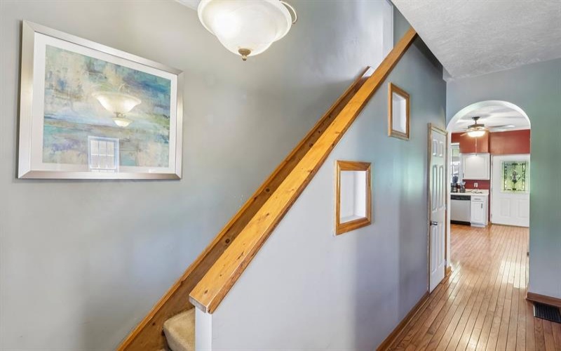240 Jefferson, Canonsburg, 15317, 3 Bedrooms Bedrooms, 6 Rooms Rooms,1 BathroomBathrooms,Residential,For Sale,Jefferson,1758289