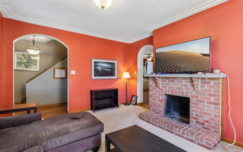 240 Jefferson, Canonsburg, 15317, 3 Bedrooms Bedrooms, 6 Rooms Rooms,1 BathroomBathrooms,Residential,For Sale,Jefferson,1758289