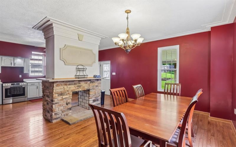 240 Jefferson, Canonsburg, 15317, 3 Bedrooms Bedrooms, 6 Rooms Rooms,1 BathroomBathrooms,Residential,For Sale,Jefferson,1758289