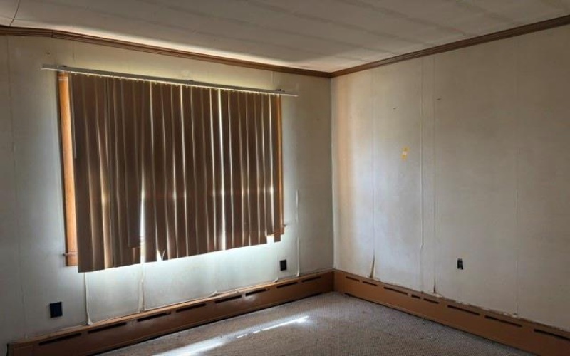 936 Meadow Ave, Charleroi, 15022, 3 Bedrooms Bedrooms, ,1 BathroomBathrooms,Residential,For Sale,Meadow Ave,1758296