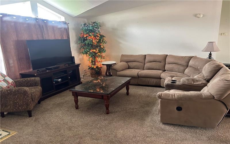 1124 Atlantis Dr, West Newton, 15089, 4 Bedrooms Bedrooms, ,2 BathroomsBathrooms,Residential,For Sale,Atlantis Dr,1746033
