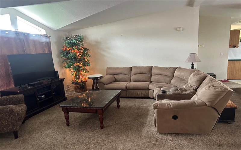 1124 Atlantis Dr, West Newton, 15089, 4 Bedrooms Bedrooms, ,2 BathroomsBathrooms,Residential,For Sale,Atlantis Dr,1746033