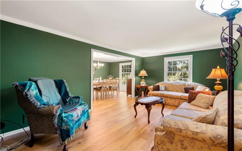 179 Roscommon Pl, McMurray, 15317, 4 Bedrooms Bedrooms, 10 Rooms Rooms,3 BathroomsBathrooms,Residential,For Sale,Roscommon Pl,1757878