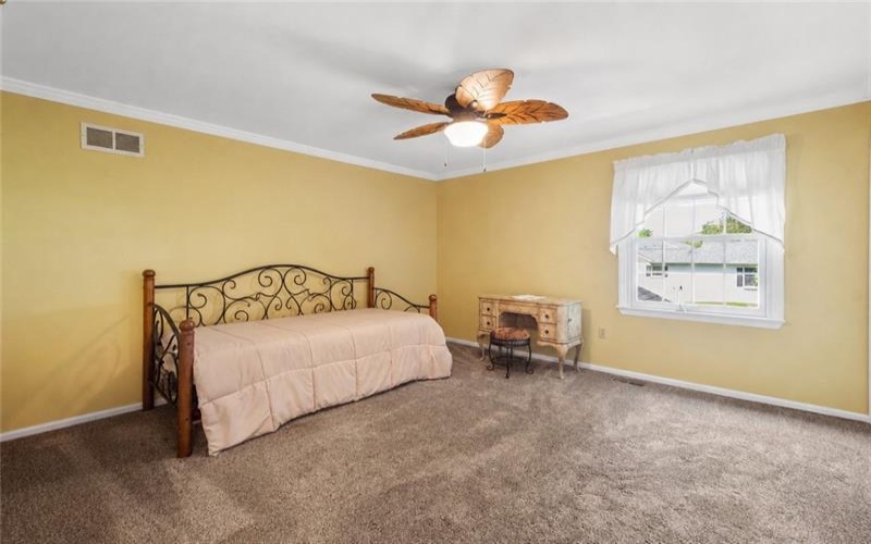 179 Roscommon Pl, McMurray, 15317, 4 Bedrooms Bedrooms, 10 Rooms Rooms,3 BathroomsBathrooms,Residential,For Sale,Roscommon Pl,1757878
