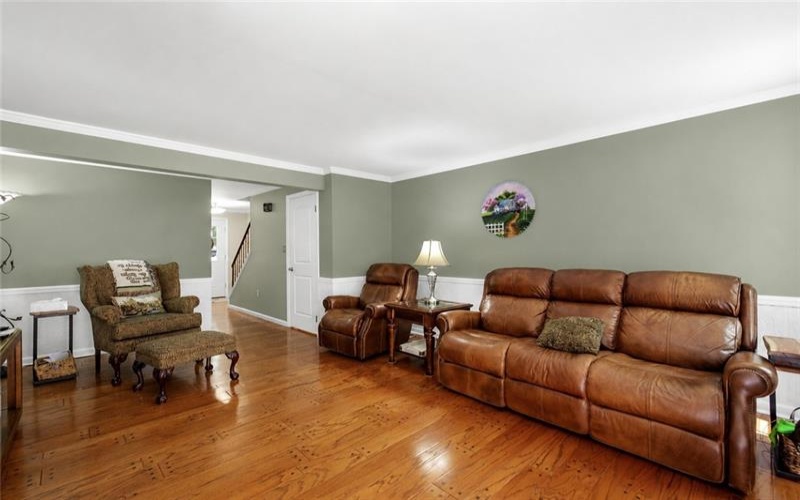 179 Roscommon Pl, McMurray, 15317, 4 Bedrooms Bedrooms, 10 Rooms Rooms,3 BathroomsBathrooms,Residential,For Sale,Roscommon Pl,1757878