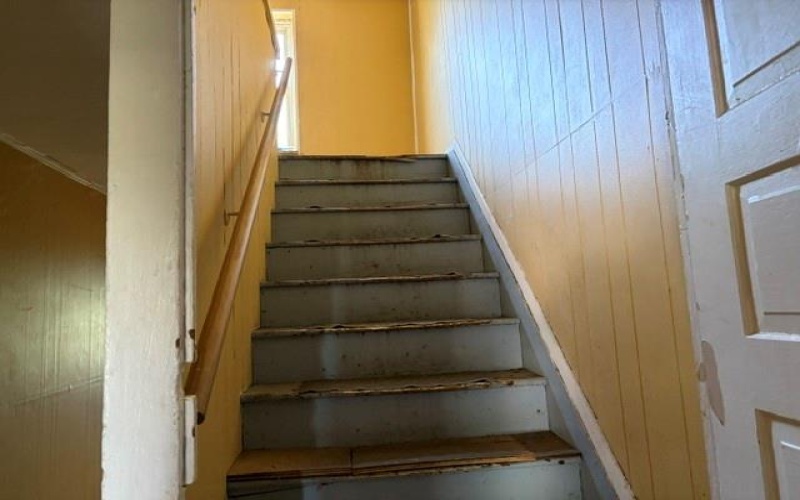 531 1st St, Charleroi, 15022, 5 Bedrooms Bedrooms, ,1.1 BathroomsBathrooms,Residential,For Sale,1st St,1758045